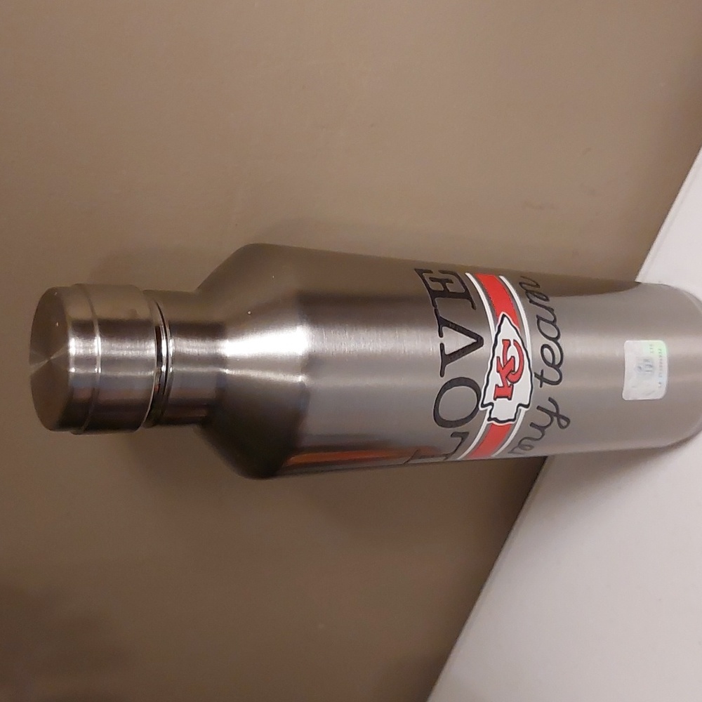 NFL Brand 26oz Double Walled Stainless Steel Bottle